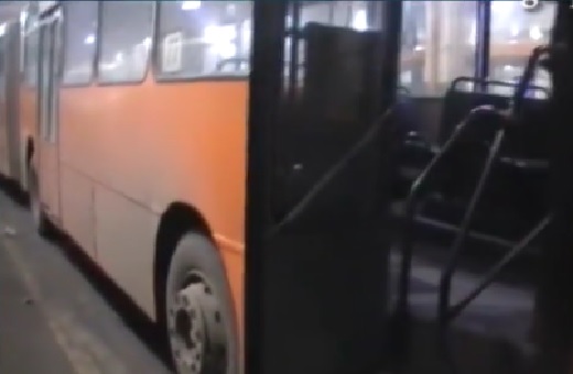 Шофьор от градския транспорт разкрива с ВИДЕО, че автобусите са опасни