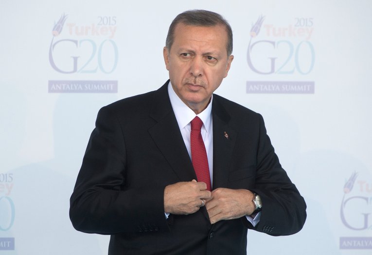Ердоган подкрепя нахлуването в Сирия