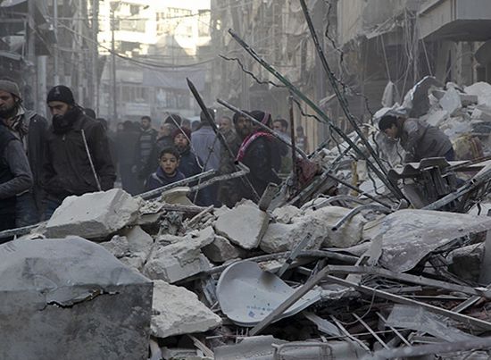 Турция и Русия пред сблъсък: Давутоглу обеща Анкара да защити Алепо