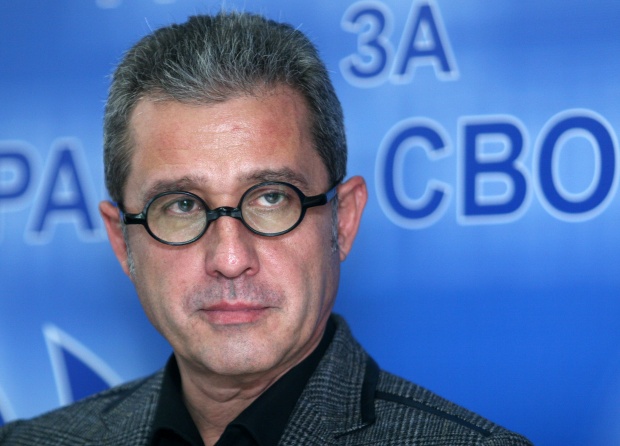 Йордан Цонев пред БЛИЦ TV : Митологемите на Цветан Василев за КТБ са разбити