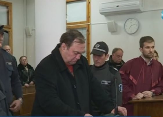 Майката на изнасилената Ирена проговори: Още се стряска като види Евстатиев в съда