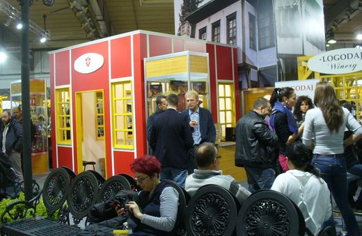 Тракийски съдове и рисуване с вино са сред атракциите на Международната изложба „Винария 2016“