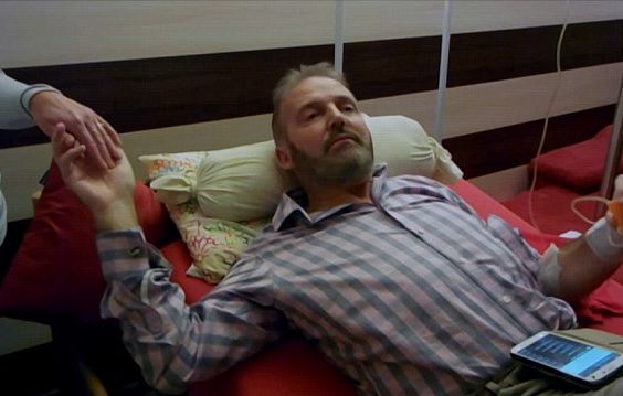 Шок на Острова: BBC показа на британците как мъж си слага край на живота (ВИДЕО)