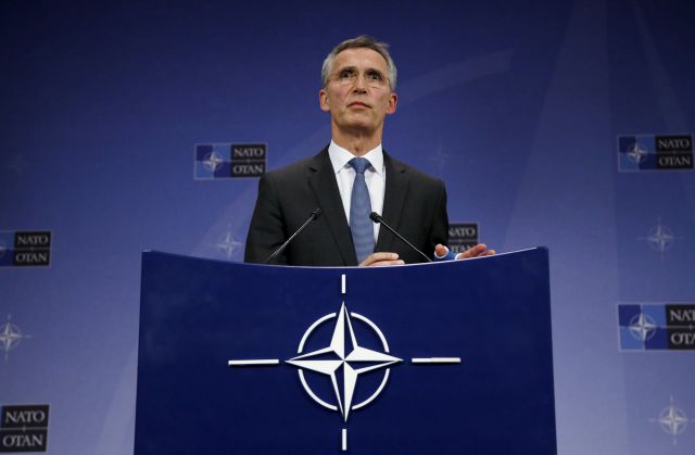 Столтенберг: НАТО все още не е взел решение за участието си в борбата с миграцията