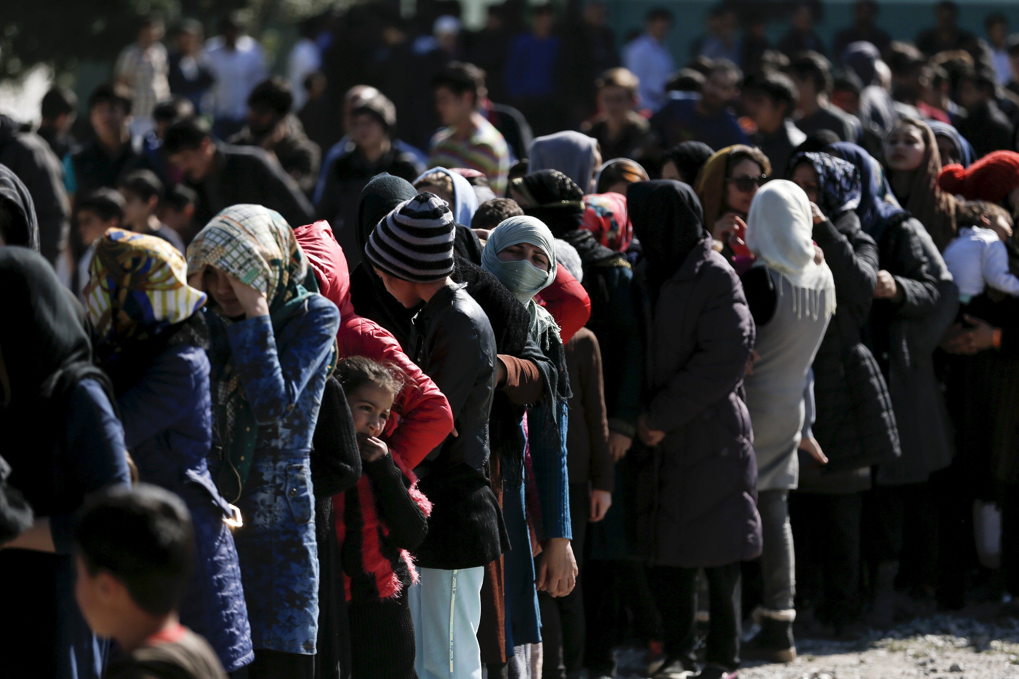 Гърция се опъна на Евросъюза за бежанците, плаши с блокиране на решенията