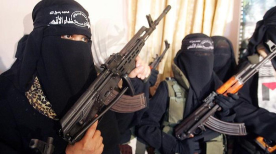 &quot;Ислямска държава&quot; създава женски батальон в Сирия