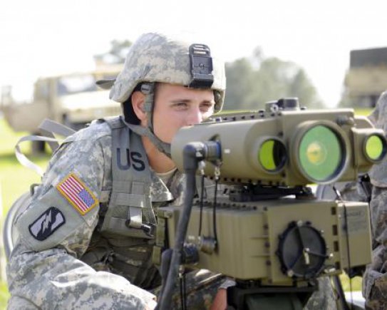 Американската армия е &quot;много близо&quot; до разработването на лазерни оръжия 