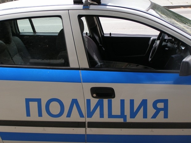 Като по филмите: Полицаи гонят в Пазарджик затворнически надзирател, каращ в насрещното  