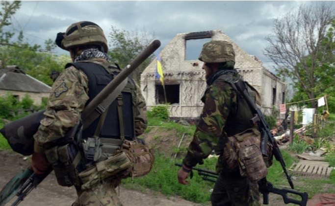 Турски инструктори готвят край Херсон терористи за щурм срещу Крим