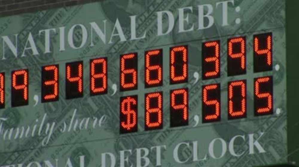 Критичен праг: Държавният дълг на САЩ надмина 19 трилиона долара 