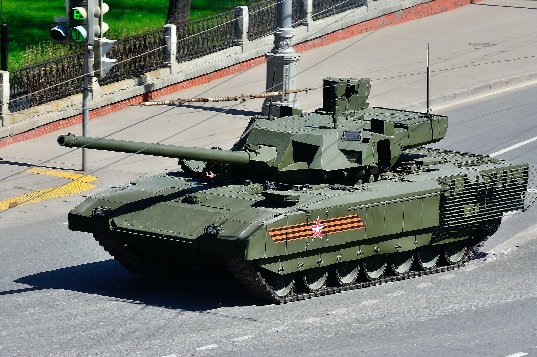NI: Руският „убийствен танк” Т-14 стана главна болка за западните армии    