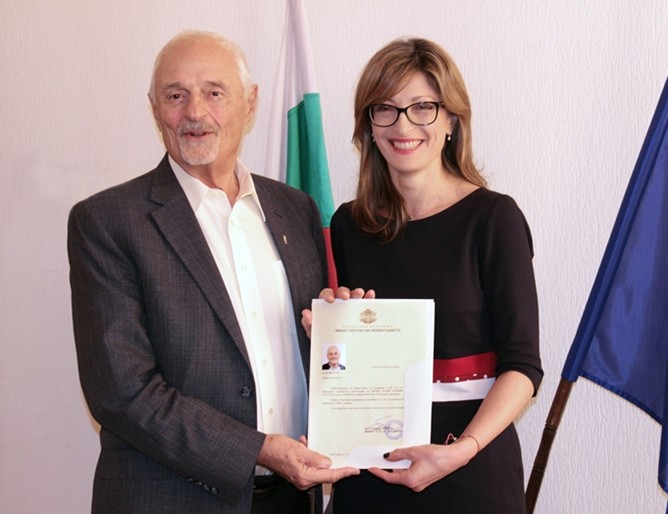 Тед Кочев получи българско гражданство