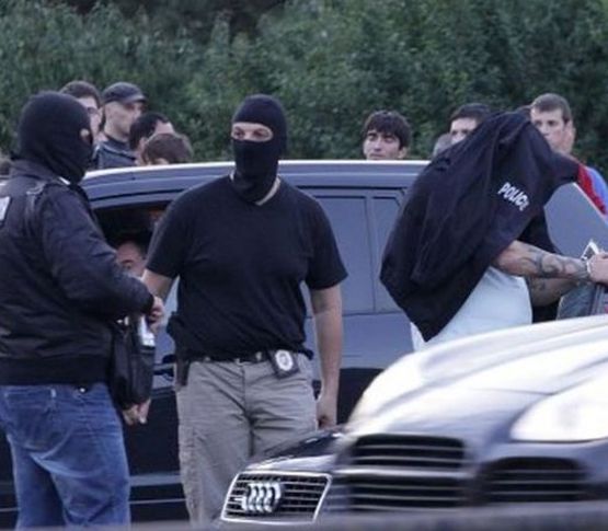 Удар на ГДБОП: Арестуваха в Бургас въоръжена банда за трафик на кокаин за Западна Европа