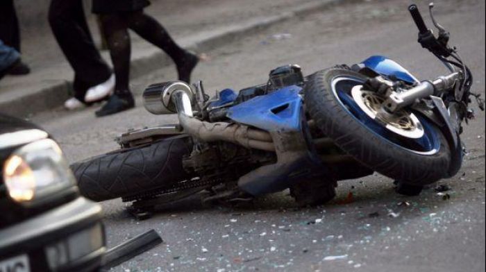 Печално! Млад моторист загина при катастрофа в Кнежа 