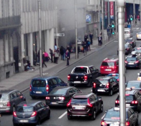 Война в Брюксел! Два нови взрива разтърсиха и метрото (ВИДЕО)