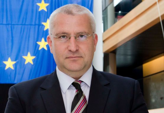Евродепутатът Светослав Малинов: Брюксел още не е парализиран, хората тепърва осъзнават какво се е случило 