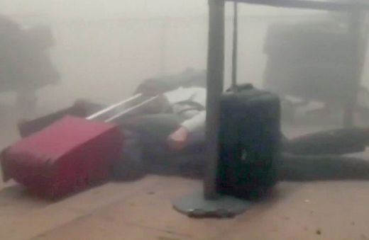 Лекари вадят пирони от телата на ранените в зверската касапница в Брюксел