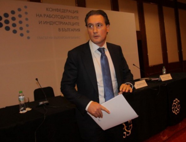 Кирил Домусчиев: Готови сме на контрапротести срещу защитниците на ниските цени на парното