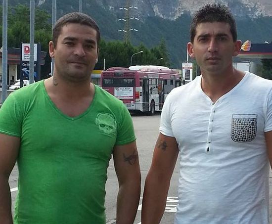 Ето ги Скинара и брат му Марко, които бяха застреляни  в центъра на Ботевград (СНИМКА)