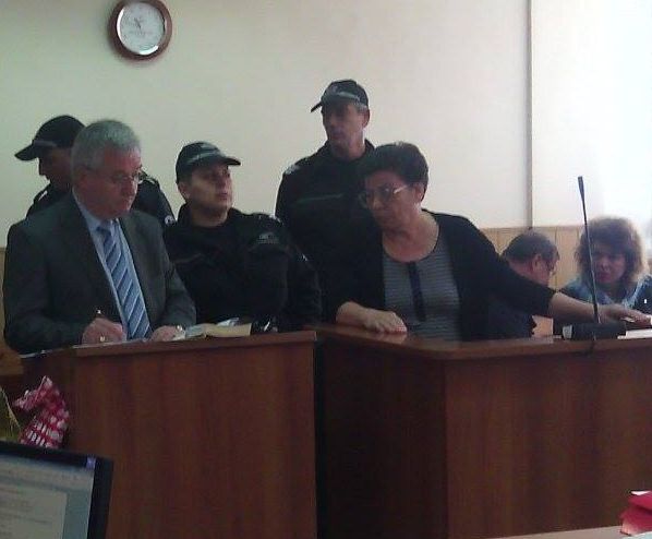 Адвокат: В СРС-то на Иванка става въпрос за изрязване на тумор, а не за убийство 