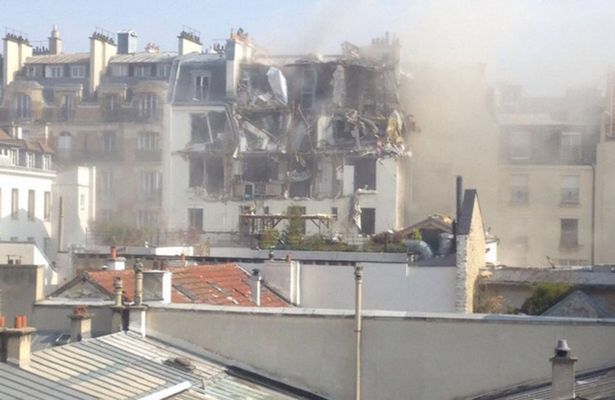 Извънредно! Взрив разтресе центъра на Париж  (СНИМКИ/ВИДЕО)