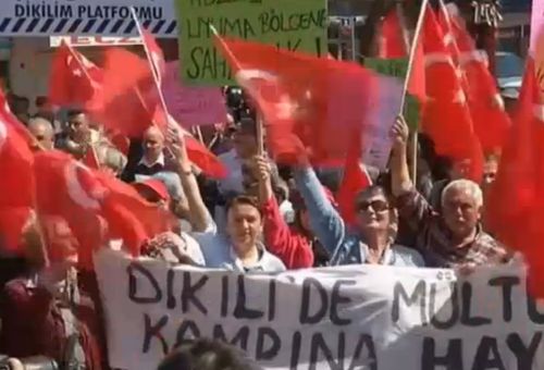 Протести в Турция заради връщането на бежанци (ВИДЕО)