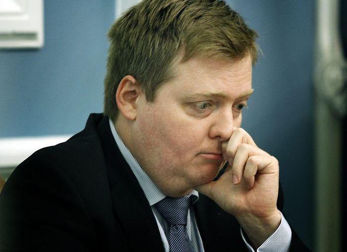 16 000 исландци зоват за оставката на премиера си заради „Панама-гейт”