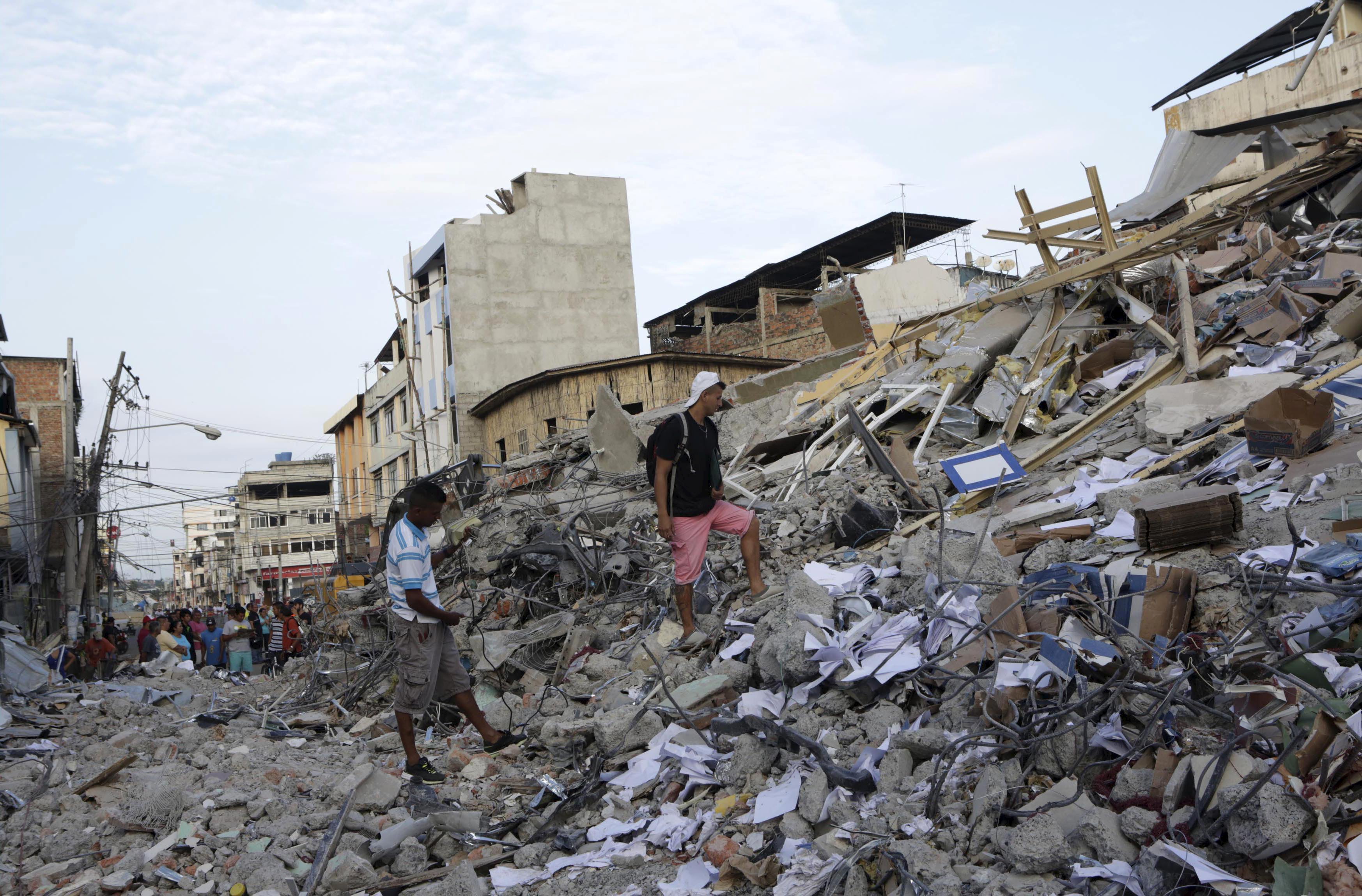 Възстановяването на Еквадор след земетресението ще струва милиарди