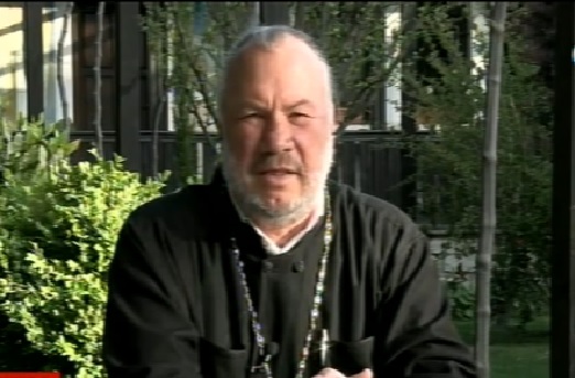 Отец Боян Саръев: Има компромисен вариант за бурките (ВИДЕО)
