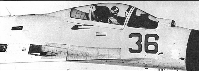 Как съветски пилот се „изпика” върху американски самолетоносач и върху разузнавателен самолет