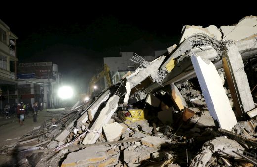 1700 души остават в неизвестност след земетресението в Еквадор