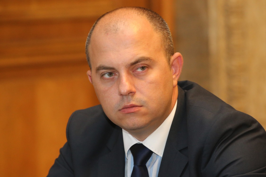 Съпредседателят на БДЦ Стефан Кенов: Задължителното гласуване е другата страна на монетата на демокрацията