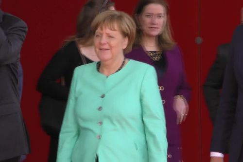Меркел призова Европа да сподели бремето с Турция