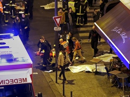 „Кетълик хералд”: Терористи ще окървавят Европа на Коледа! СНИМКА разкри коя е целта им
