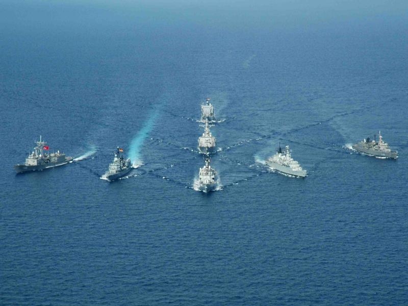 НАТО поема контрола в Егейско море