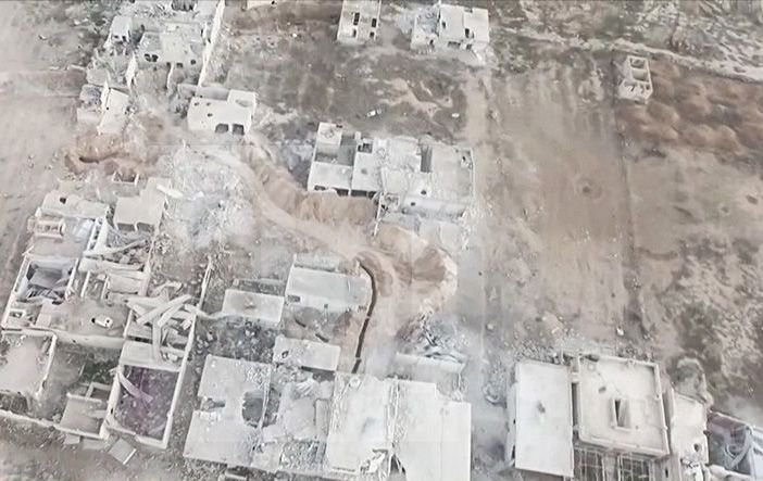 Ексклузивни кадри: Режим на тишина в предградията на Дамаск (ВИДЕО)