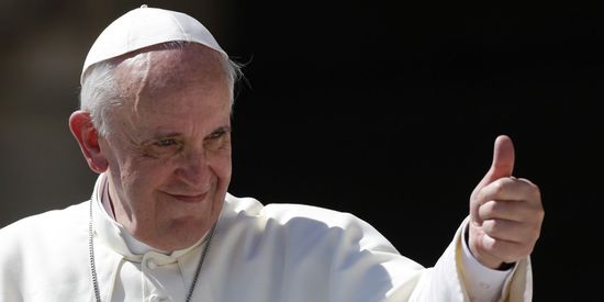 Папата поздрави православните християни за Великден