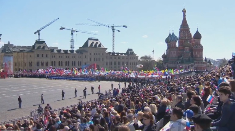 Това вече го няма у нас: Първомайска демонстрация на Червения площад (ВИДЕО)