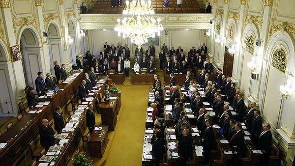 Чешките депутати обсъждат референдум за излизане от ЕС