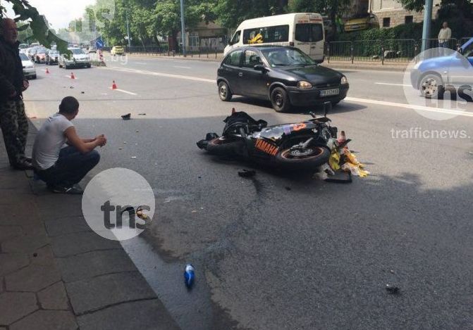 Кръв до тунела в Пловдив! 20-годишен шофьор отнесе пешеходка