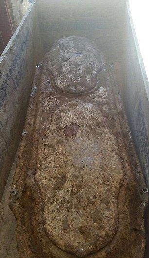 Коя е Миранда? Мистерия с момиченце, лежало 145 години в ковчег под къща (СНИМКИ/ВИДЕО)