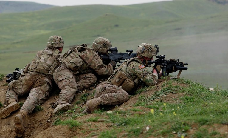 Лондон може да изпрати танкова група в Прибалтика по нова програма на НАТО 