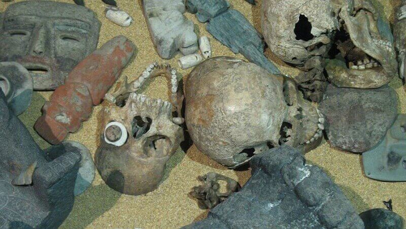 Разкриха мистерията на страховити ацтекски черепни маски