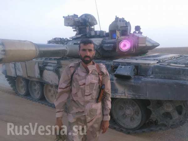 Руски танкове Т-90 смачкаха ДАЕШ до Палмира (СНИМКИ 21+)
