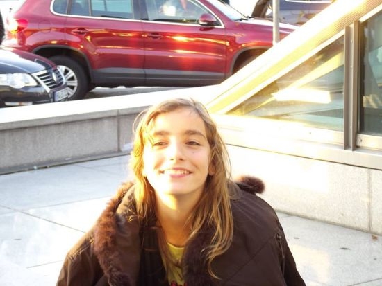 14-годишната Анели е изчезнала от дома си в София, семейството ѝ я издирва 