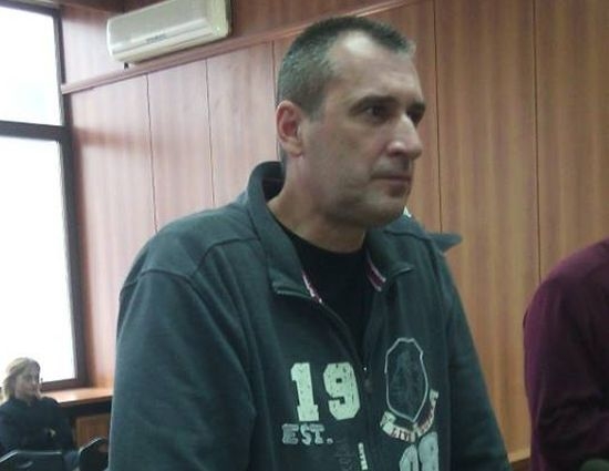 Майката на ченгето Караджов опитала да се обади на 112 и била надупчена с 5 куршума 