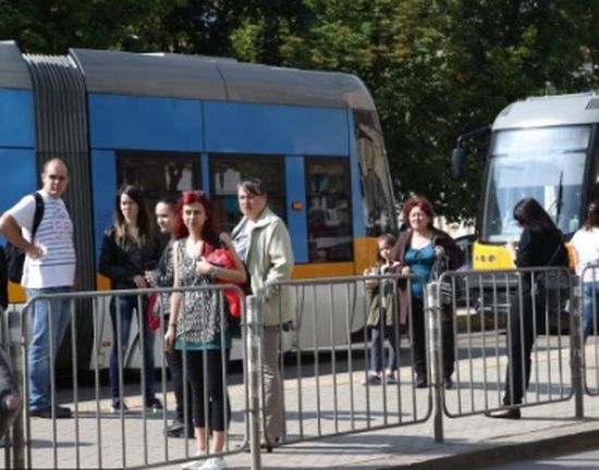Столична община закрива ключови трамваи?
