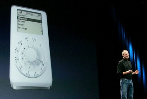 Apple патентова шегата на Стив Джобс преди презентацията на първия iPhone (ВИДЕО)