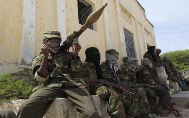 Терористи превзеха хотел в столицата на Сомалия, има жертви (ВИДЕО)