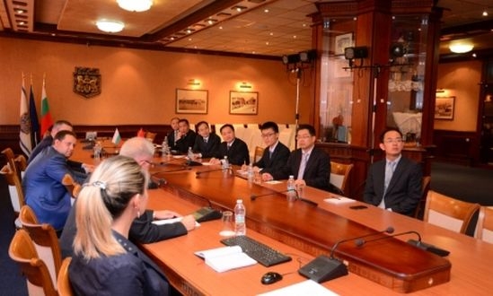 Китай гласи увеличаване на товарите през пристанище Варна